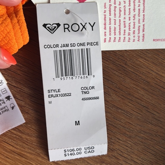 Roxy one piece - Picture 2 of 2